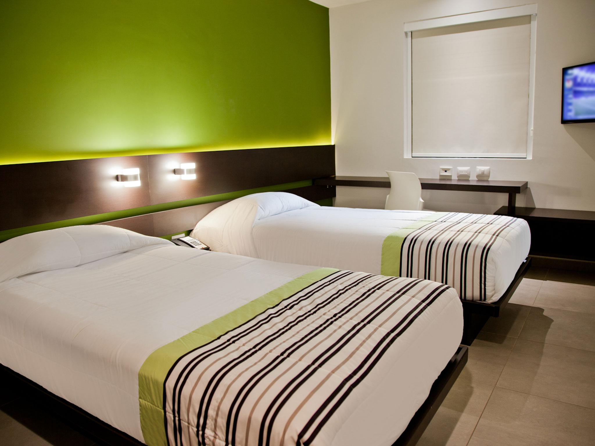 Express Junior By Marriott Angelopolis