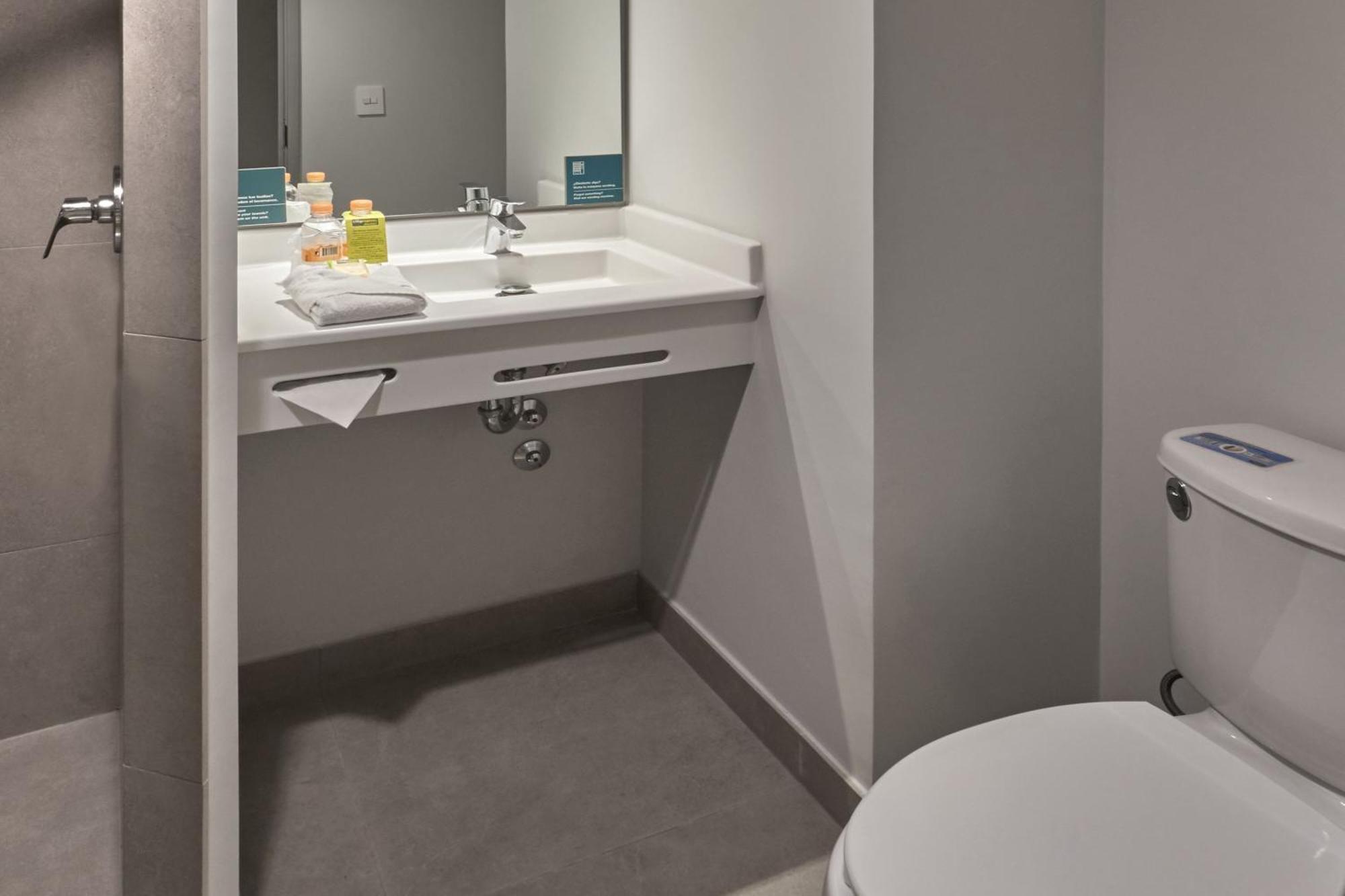 Express Junior By Marriott Angelopolis Puebla